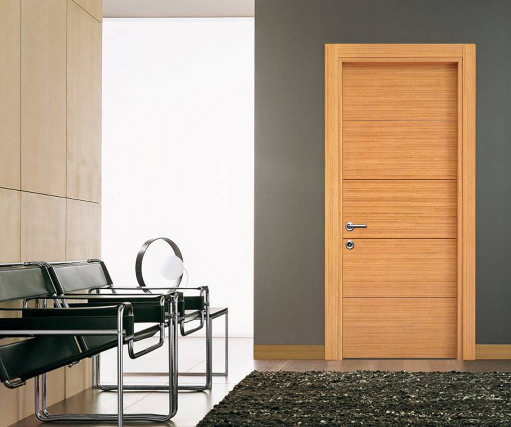 Wood Venner Interior Door